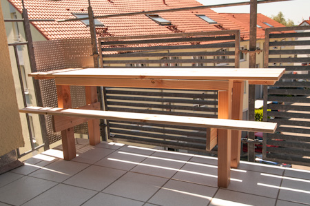 Ein Bonsairegal aus Holz selber bauen