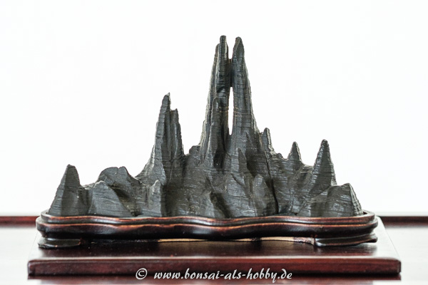 Suiseki - Gebirgsstein aus China?